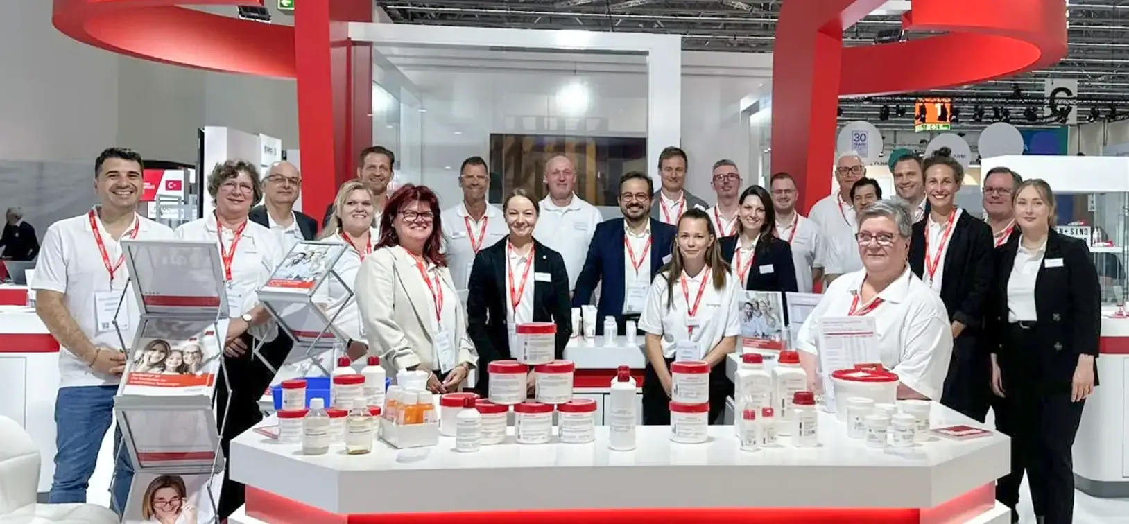 gruppenbild-fagron-expopharm.webp